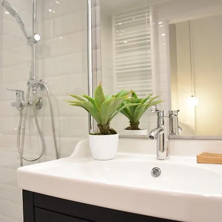 Standard By Hi5 - Fejer Gyorgy St Apartamento Budapeste
