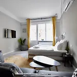 Standard By Hi5 - Fejer Gyorgy St Βουδαπέστη