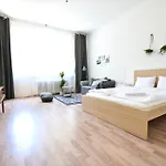 Standard By Hi5 - Fejer Gyorgy St Διαμέρισμα *