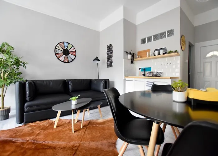 Standard By Hi5 - Fejer Gyorgy St