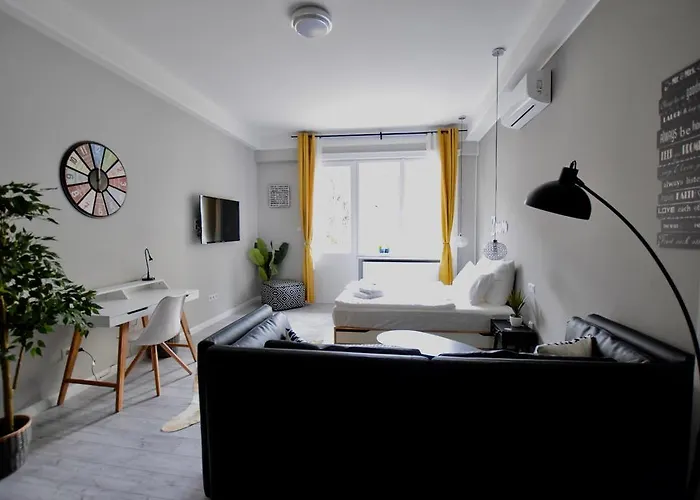 Standard By Hi5 - Fejer Gyorgy St