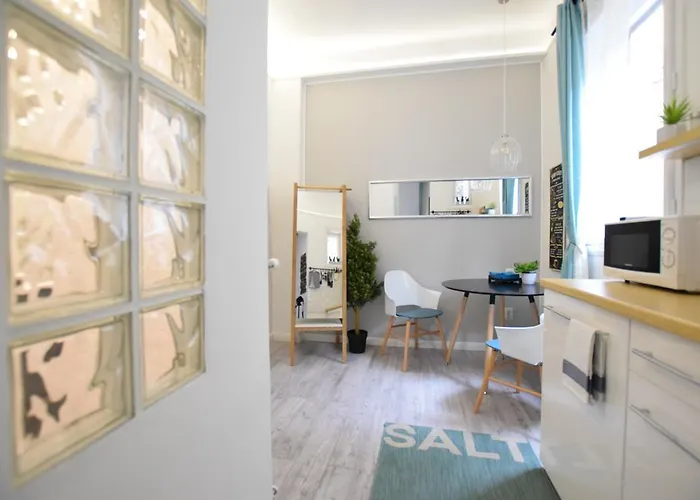 Standard By Hi5 - Fejer Gyorgy St Apartmán